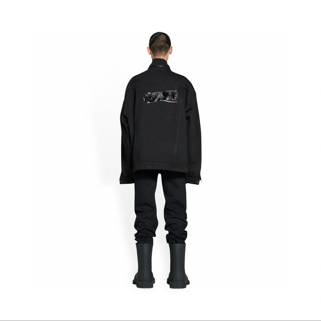 &wg.luxury- item:C-F233D1738